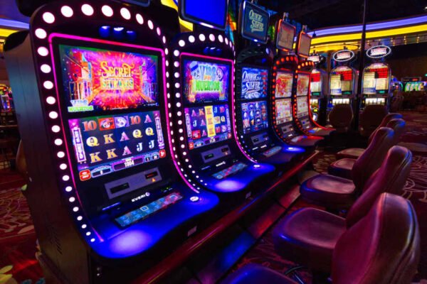 SlotsPlus Casino UX Review: One-Handed Navigation Ergonomics